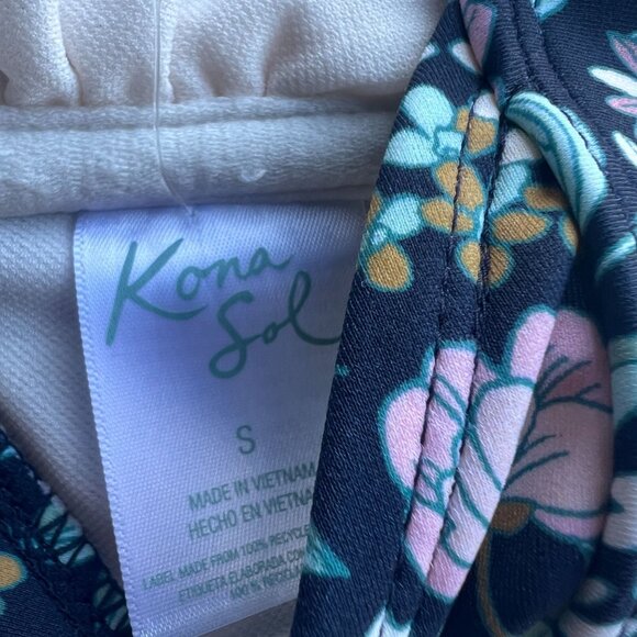 Kona Sol Women's Sweet Meadows Ditsy Bandeau Bikini Top Floral Small - Picture 5 of 6